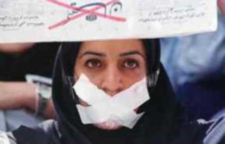 La stampa iraniana nella morsa della repressione. Arrestati in 12 mesi 170 giornalisti e blogger