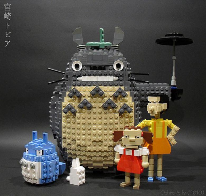 Lego-iocero-2011-11-08-19-14-38-lego-totoro