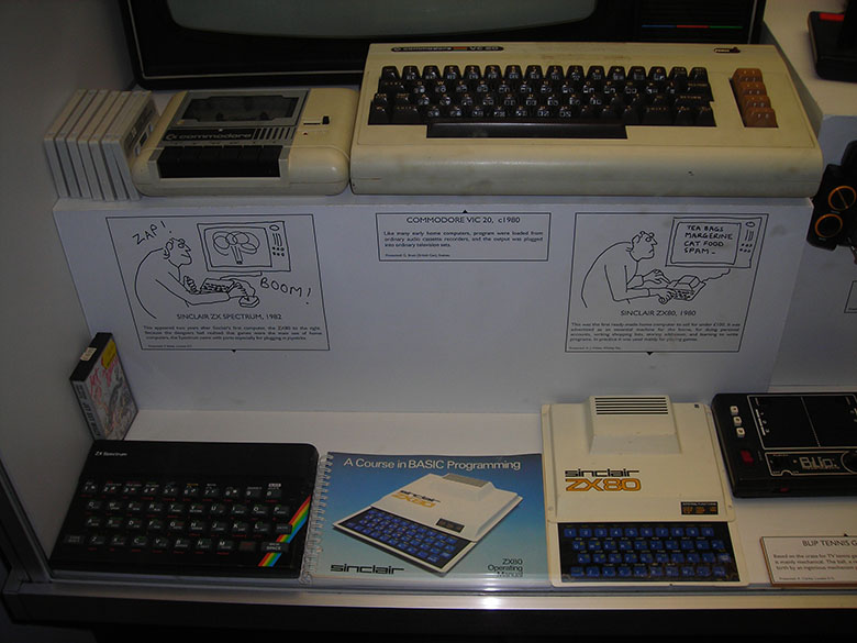 Commodore-64-iocero-2012-04-26-17-08-47-DSCN2006