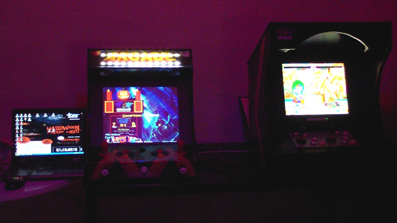 Halloween-Arcade-Night-by-StaffIoCero-@-Viper-Deluxe-(Roma)-iocero-2012-11-01-15-18-58-ICSAM-0017